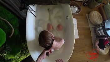 play He penetrates her pussy and leaves her with his sperm on her body